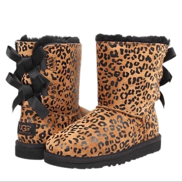 UGG Other - Ugg Big Girls Bailey Bow Leopard Boots Chestnut